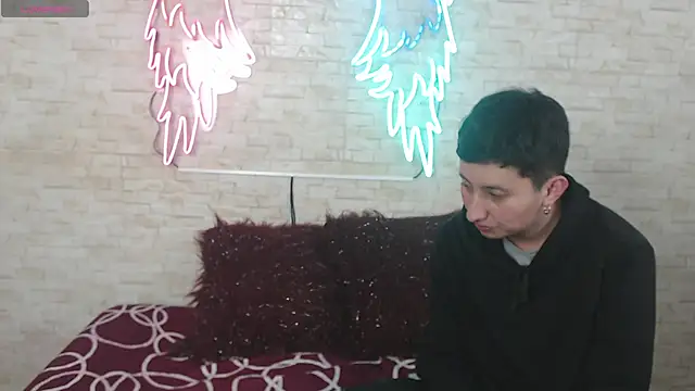 Snapshot of Gaby_and_Mei chatting on 12, 10, 2025 Gaby and Mei online show from 12, 10, 2025