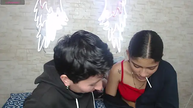 Snapshot of Gaby_and_Mei chatting on 5, 11, 2025 Gaby and Mei online show from 5, 11, 2025