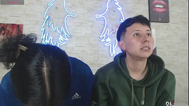 Snapshot of Gaby_and_Mei chatting on 13, 11, 2025 Gaby and Mei online show from 13, 11, 2025