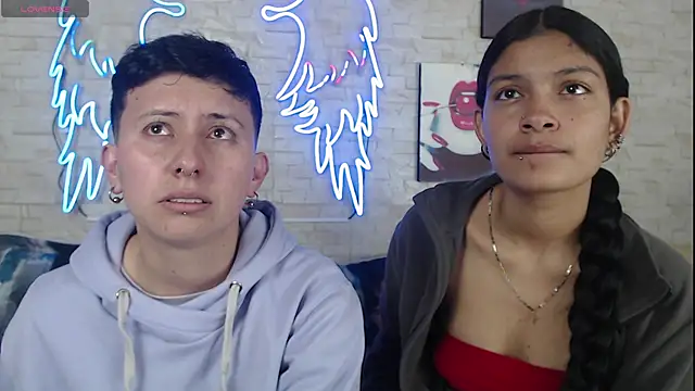 Snapshot of Gaby_and_Mei chatting on 14, 11, 2025 Gaby and Mei online show from 14, 11, 2025