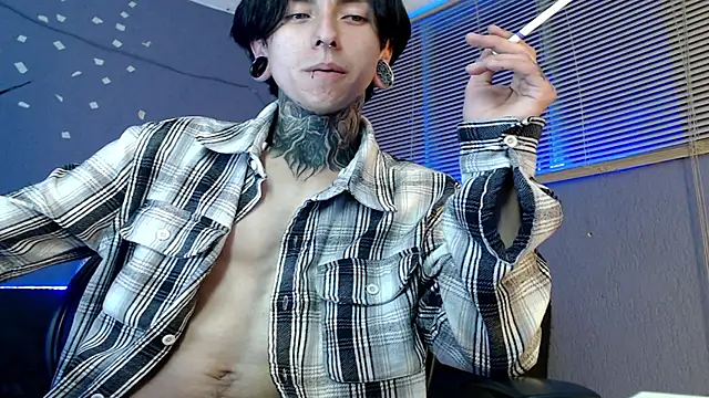 Snapshot of Kuregari_xs chatting on 9, 10, 2025 Kuregari xs online show from 9, 10, 2025