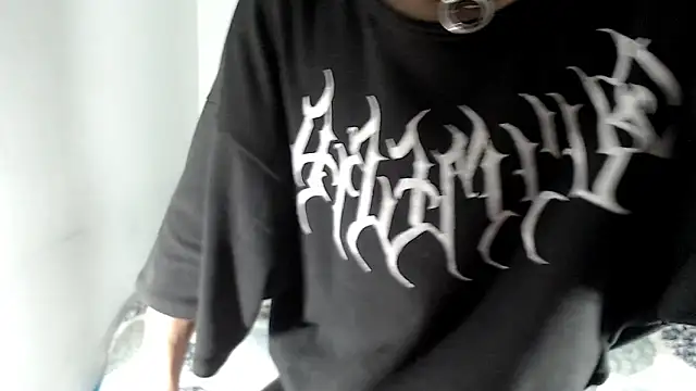 Kuregari xs online show from 15, 12, 2025