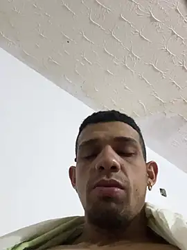 Valentino-elTuyo online show from 3, 6, 2026