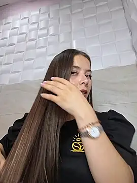 EmmaValencia  online show from 28, 11, 2025