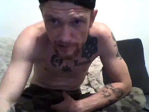 Snapshot of SmutCannon chatting on 28, 9, 2025 SmutCannon online show from 28, 9, 2025