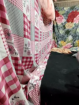 Snapshot of Your_seema_208 chatting on 9, 10, 2025 Your seema 208 online show from 9, 10, 2025