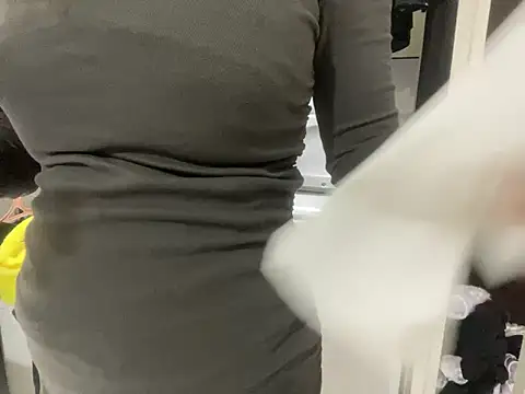 Snapshot of Toriyufu chatting on 16, 4, 2026 Toriyufu online show from 16, 4, 2026