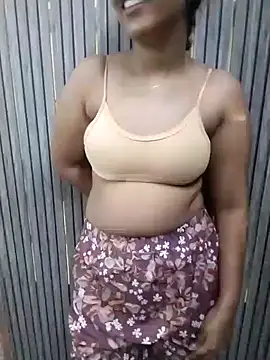 Snapshot of Riya_rani89 chatting on 1, 10, 2025 Riya rani89 online show from 1, 10, 2025