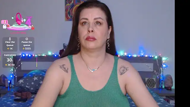 1Felicity1 online show from 5, 10, 2025