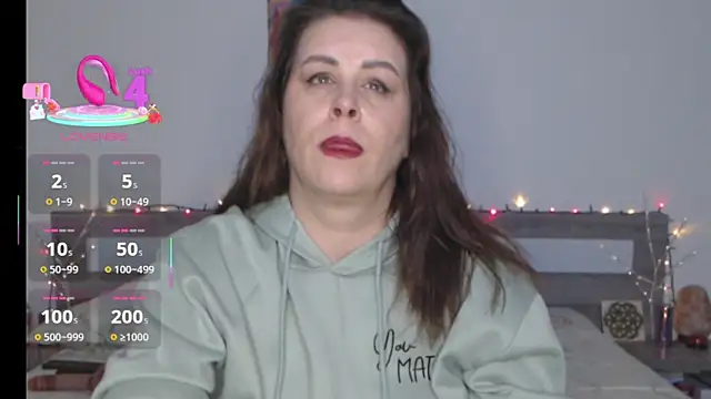 1Felicity1 online show from 7, 10, 2025