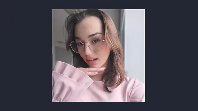 Snapshot of JaneFosterxx chatting on 9, 10, 2025 JaneFosterxx online show from 9, 10, 2025