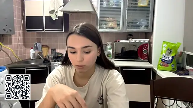 Snapshot of JaneFosterxx chatting on 17, 11, 2025 JaneFosterxx online show from 17, 11, 2025