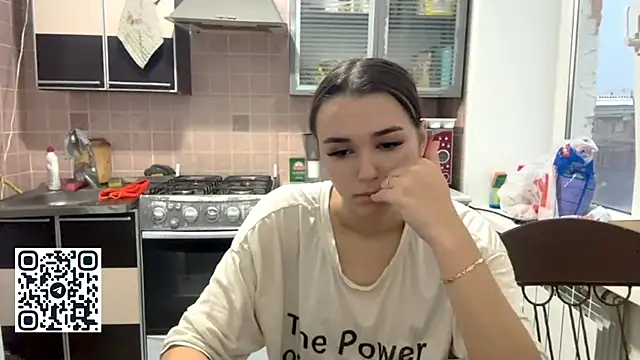 Snapshot of JaneFosterxx chatting on 25, 11, 2025 JaneFosterxx online show from 25, 11, 2025