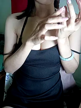 Snapshot of BiCute688 chatting on 15, 2, 2026 BiCute688 online show from 15, 2, 2026