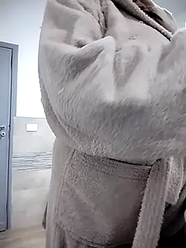 sexyguenda online show from 9, 10, 2025