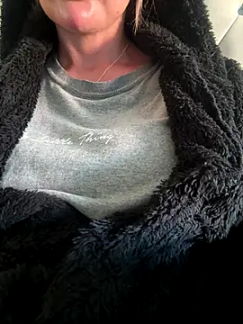 Snapshot of gracelayla chatting on 30, 9, 2025 gracelayla online show from 30, 9, 2025