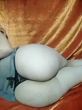 Snapshot of manal_soso chatting on 10, 10, 2025 manal soso online show from 10, 10, 2025