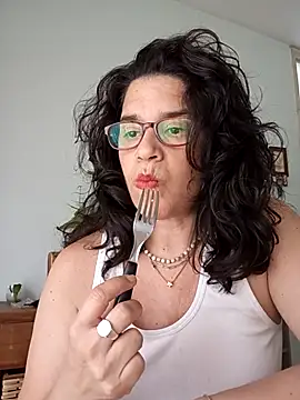 Snapshot of MoritaSalvaj chatting on 14, 10, 2025 MoritaSalvaj online show from 14, 10, 2025