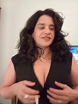 Snapshot of MoritaSalvaj chatting on 21, 10, 2025 MoritaSalvaj online show from 21, 10, 2025