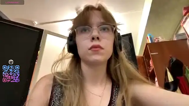 Snapshot of ArielleBiernacki chatting on 29, 9, 2025 ArielleBiernacki online show from 29, 9, 2025