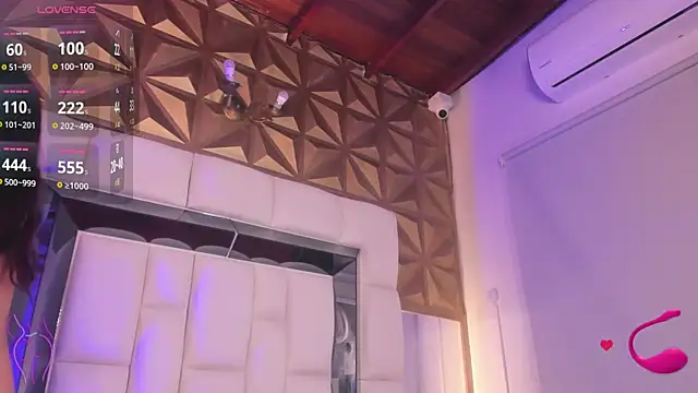 Mia blumm online show from 11, 10, 2025