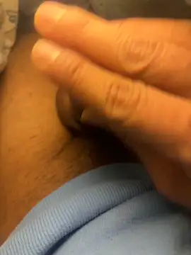 Snapshot of alwynu chatting on 15, 3, 2026 alwynu online show from 15, 3, 2026