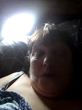 Snapshot of Apeesynka55211 chatting on 1, 3, 2026 Apeesynka55211 online show from 1, 3, 2026