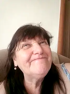 Snapshot of Apeesynka55211 chatting on 3, 4, 2026 Apeesynka55211 online show from 3, 4, 2026