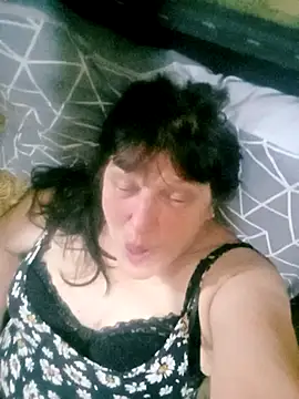 Snapshot of Apeesynka55211 chatting on 12, 4, 2026 Apeesynka55211 online show from 12, 4, 2026