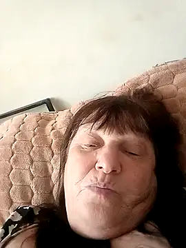 Apeesynka55211 online show from 13, 5, 2026