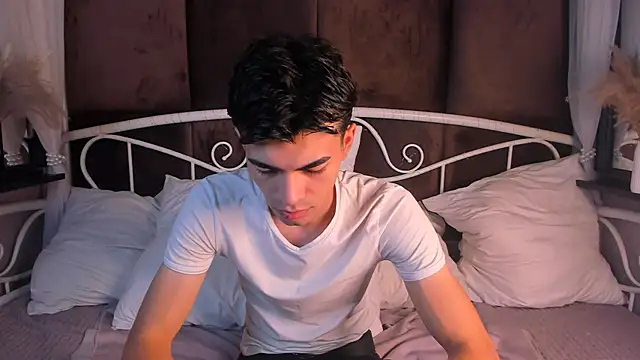 JaremyHarris online show from 12, 10, 2025