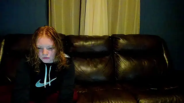 Snapshot of LoversUnleashedXO chatting on 7, 10, 2025 LoversUnleashedXO online show from 7, 10, 2025