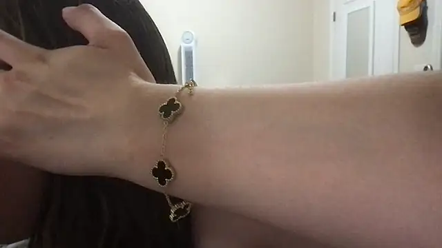 bunnygorl12 online show from 17, 3, 2026