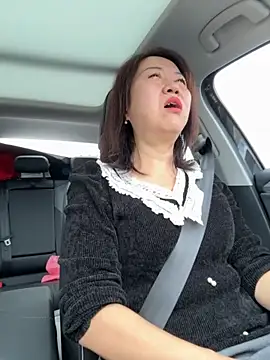 siru-love online show from 17, 10, 2025