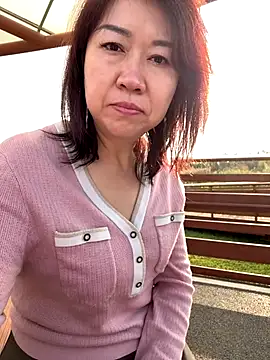 siru-love online show from 25, 10, 2025