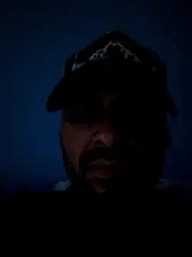 roelbluee226 online show from 2, 10, 2025