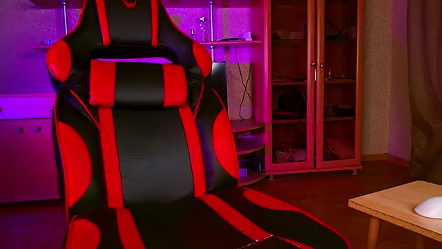 jeffreyue online show from 13, 11, 2025