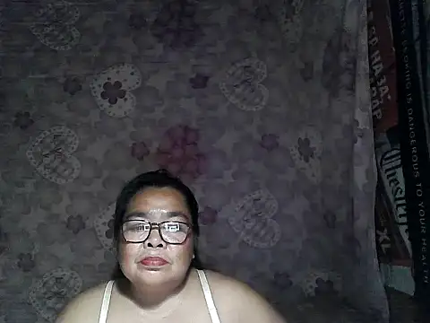 Snapshot of cris_tita chatting on 9, 1, 2026 cris tita online show from 9, 1, 2026