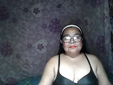 Snapshot of cris_tita chatting on 10, 1, 2026 cris tita online show from 10, 1, 2026