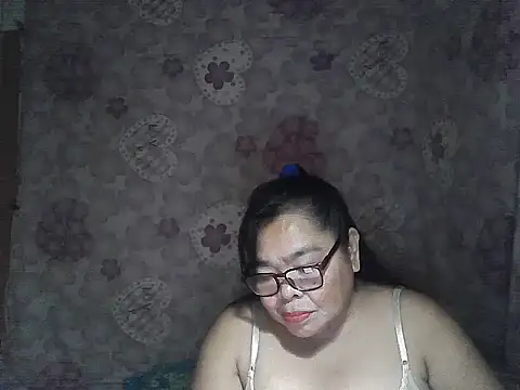 Snapshot of cris_tita chatting on 15, 1, 2026 cris tita online show from 15, 1, 2026