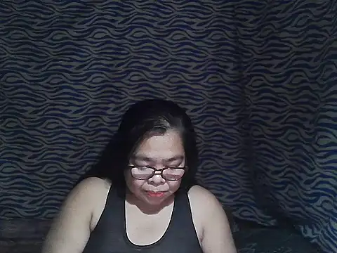 Snapshot of cris_tita chatting on 10, 2, 2026 cris tita online show from 10, 2, 2026