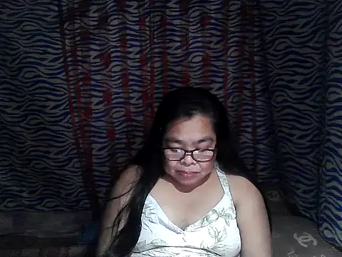 Snapshot of cris_tita chatting on 16, 2, 2026 cris tita online show from 16, 2, 2026