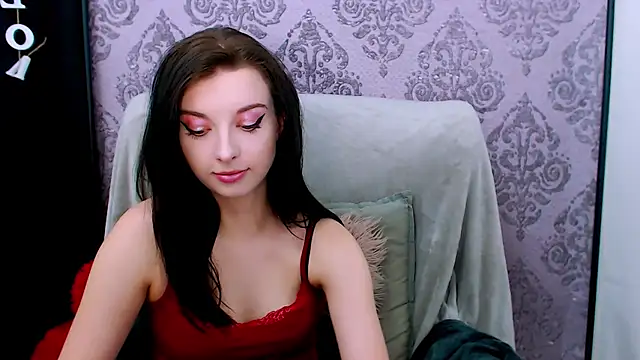 DominantLuna online show from 2, 3, 2026