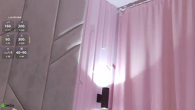 Snapshot of AnnaNoir chatting on 18, 3, 2026 AnnaNoir online show from 18, 3, 2026