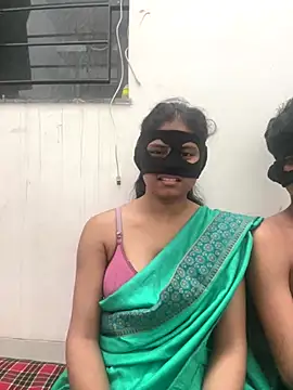 Snapshot of sexy-riya43 chatting on 4, 10, 2025 sexy-riya43 online show from 4, 10, 2025