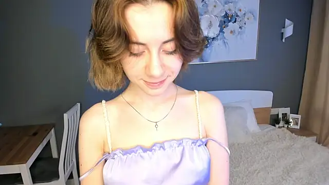 Snapshot of shyina_meow chatting on 1, 10, 2025 shyina meow online show from 1, 10, 2025