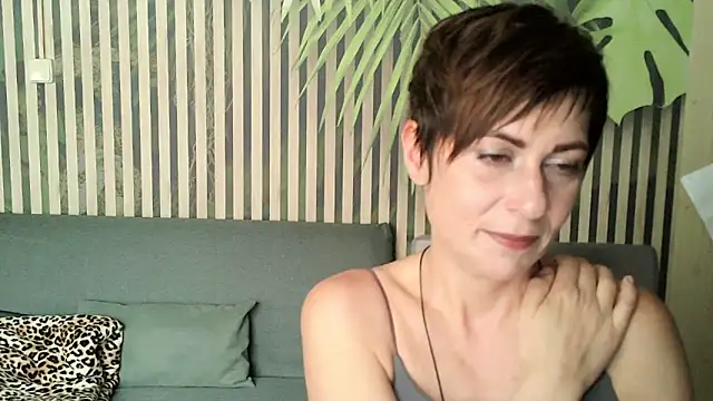 Snapshot of Ashley_Brookss chatting on 17, 10, 2025 Ashley Brookss online show from 17, 10, 2025