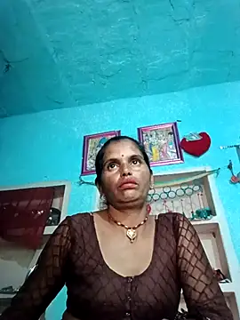 Snapshot of Mohni_cute chatting on 6, 10, 2025 Mohni cute online show from 6, 10, 2025