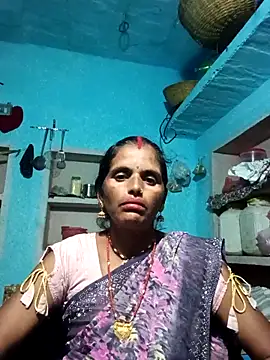 Snapshot of Mohni_cute chatting on 10, 10, 2025 Mohni cute online show from 10, 10, 2025