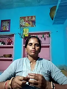 Snapshot of Mohni_cute chatting on 24, 10, 2025 Mohni cute online show from 24, 10, 2025